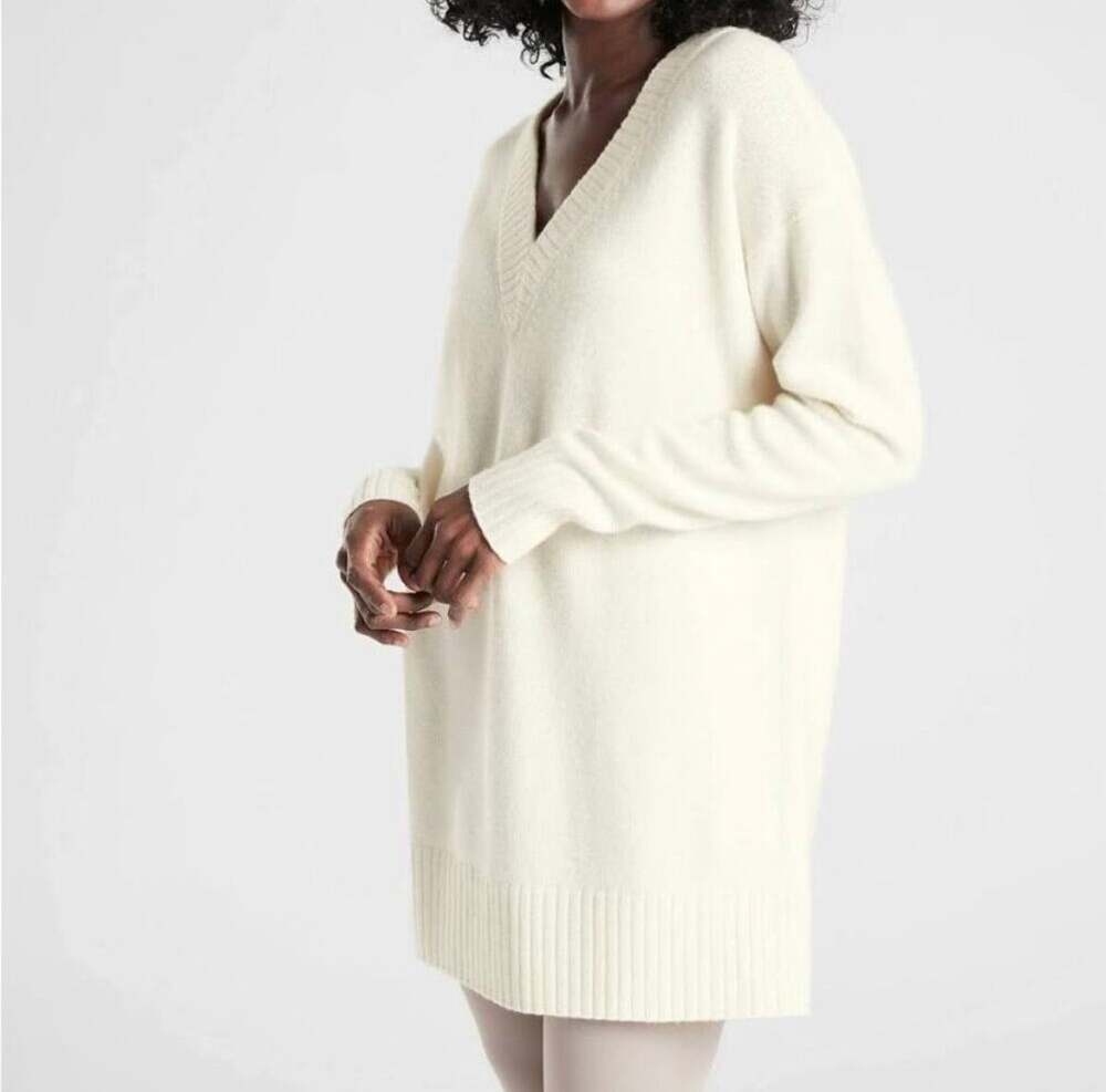 ATHLETA Tunic woolcashmere VNeck Pullover CreamIvory Ribbed Knit LongOversized